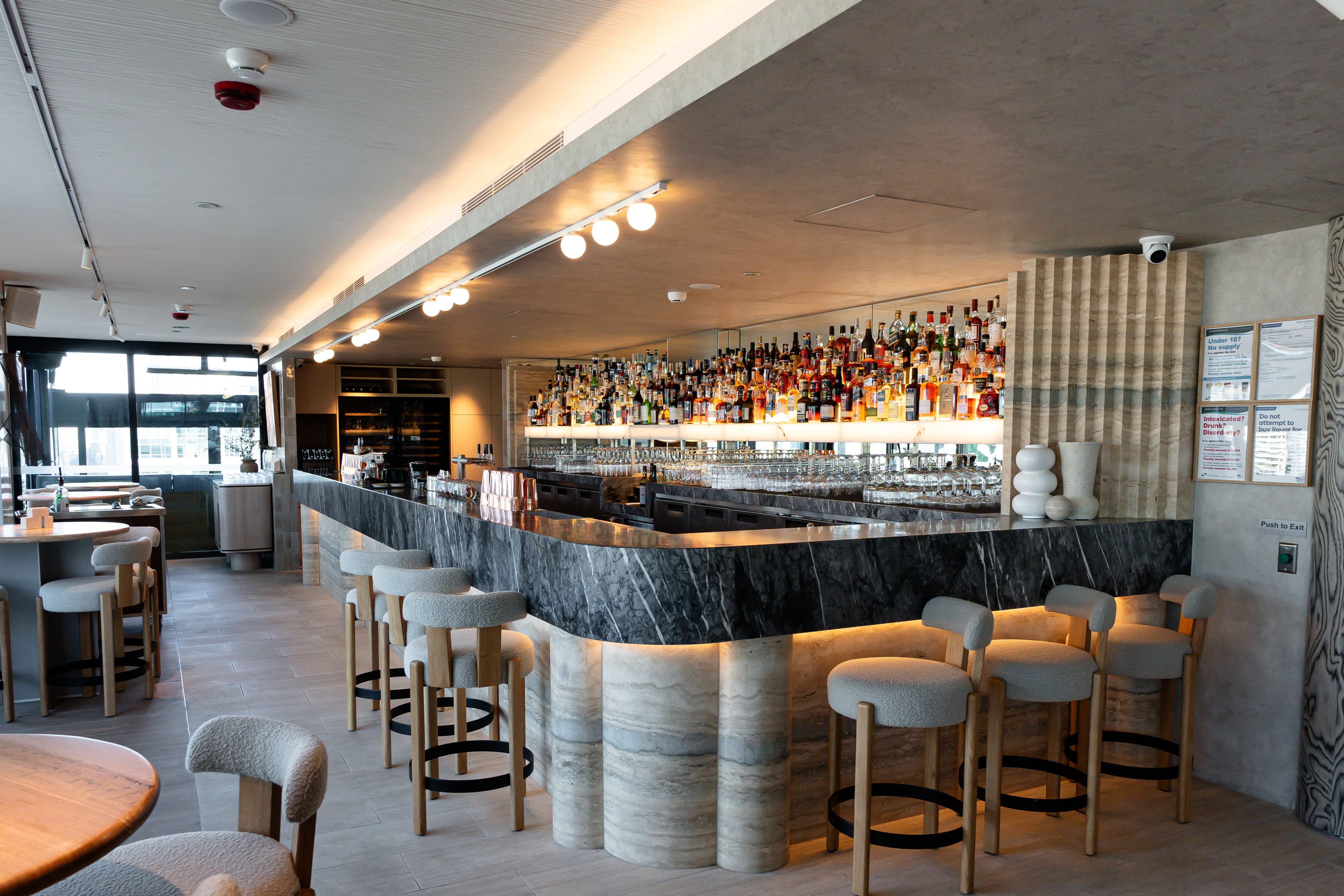 Vibe Hotel — detail 2