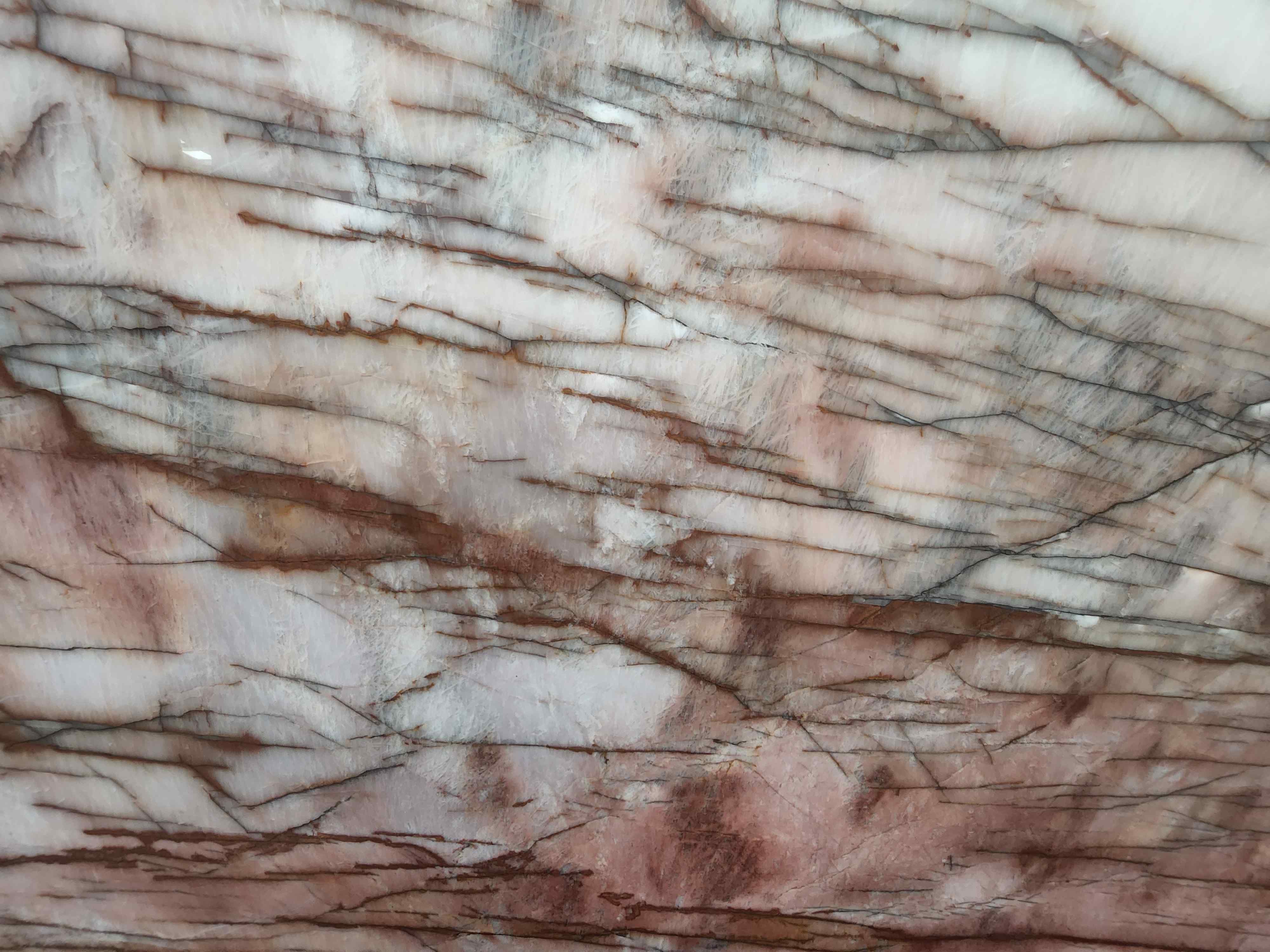 Crystallo Cosmopolitan — Quartzite