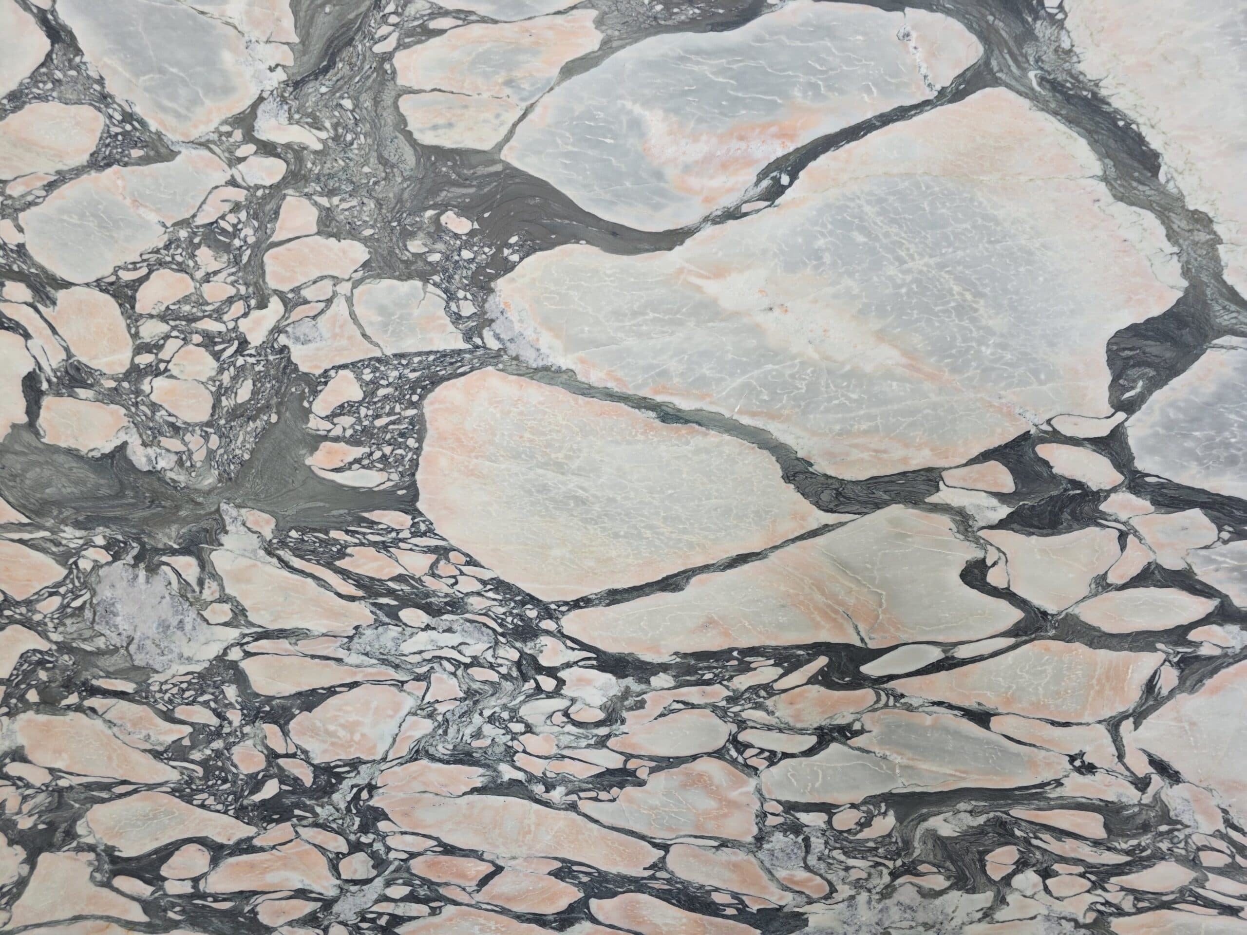 Notre Dame — Granite